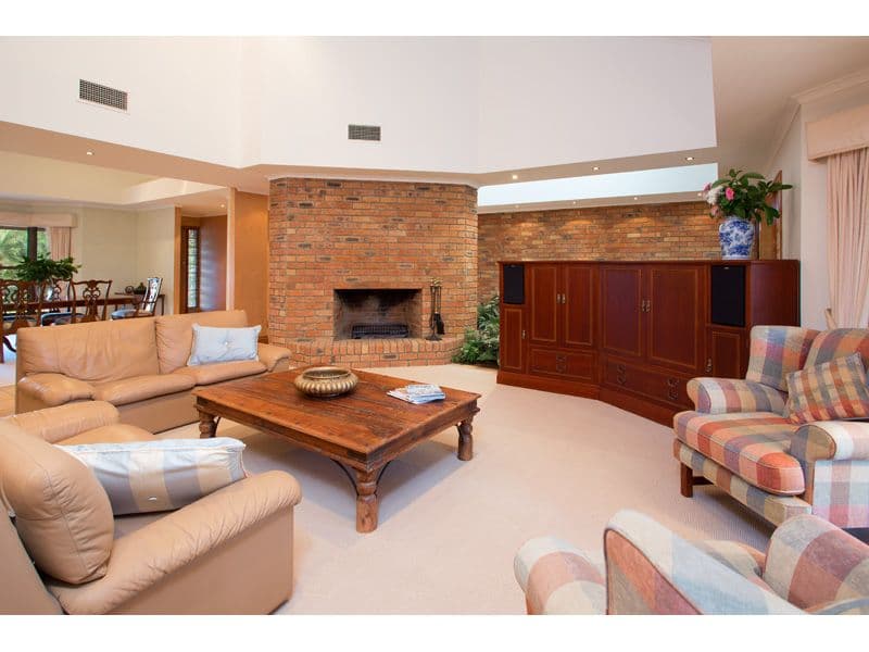 20 Neville Road, BRIDGEMAN DOWNS QLD 4035, Bridgeman Downs - Thumbnail 5