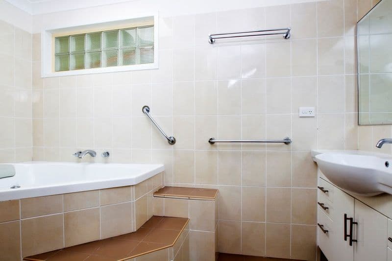 38 McMahons Road, NORTH NOWRA NSW 2541, North Nowra - Thumbnail 7