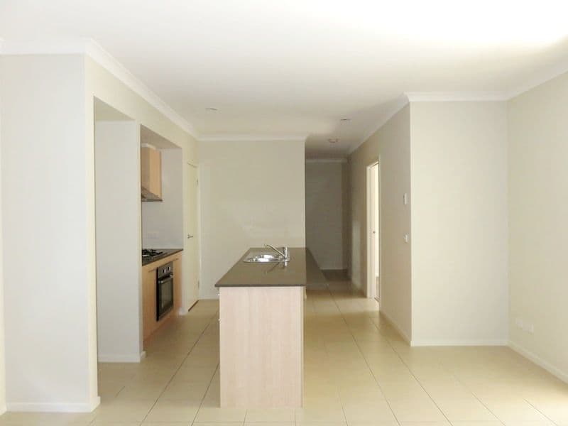 3 Blaimore Way, Mernda VIC 3754, Mernda - Thumbnail 5