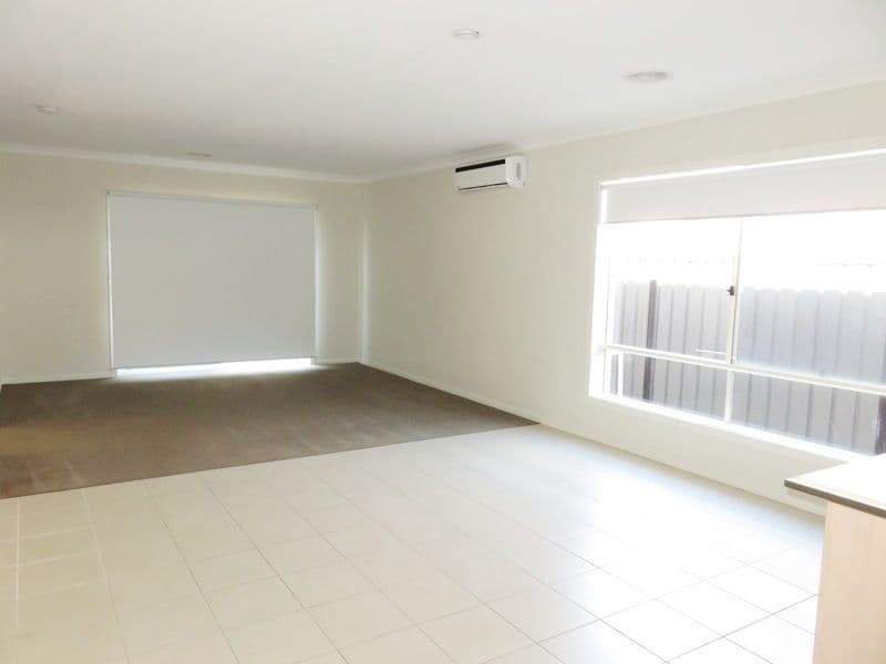 3 Blaimore Way, Mernda VIC 3754, Mernda - Thumbnail 6
