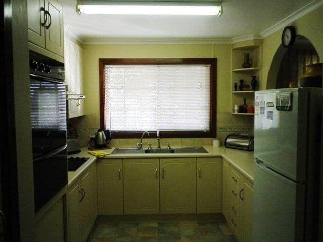 42B Gunther Avenue, Springvale, VIC, 3171, Springvale - Thumbnail 8