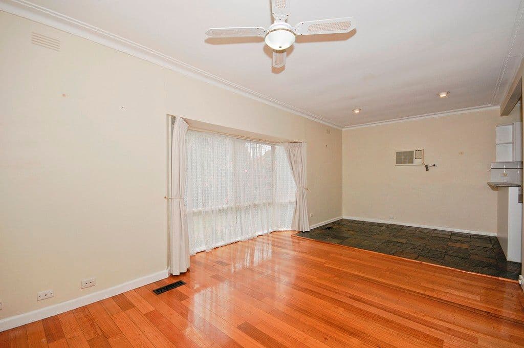 38 MANDOWIE Crescent, CROYDON VIC 3136, Croydon - Thumbnail 5