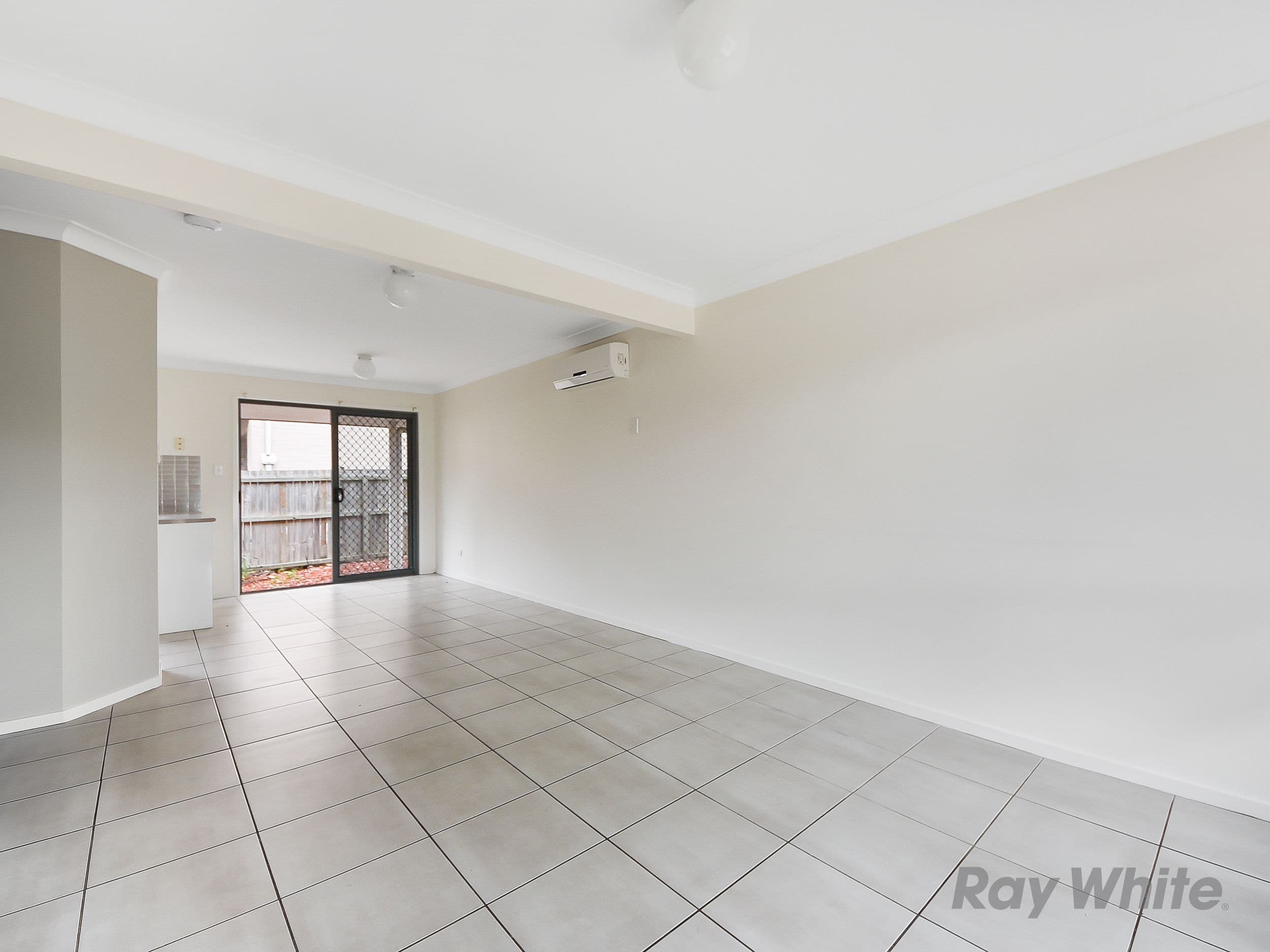 7 Tania Street, Bracken Ridge QLD 4017, Bracken Ridge - Thumbnail 4