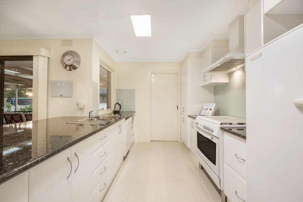 63 Buckmaster Drive, Mill Park VIC 3082, Mill Park - Thumbnail 4