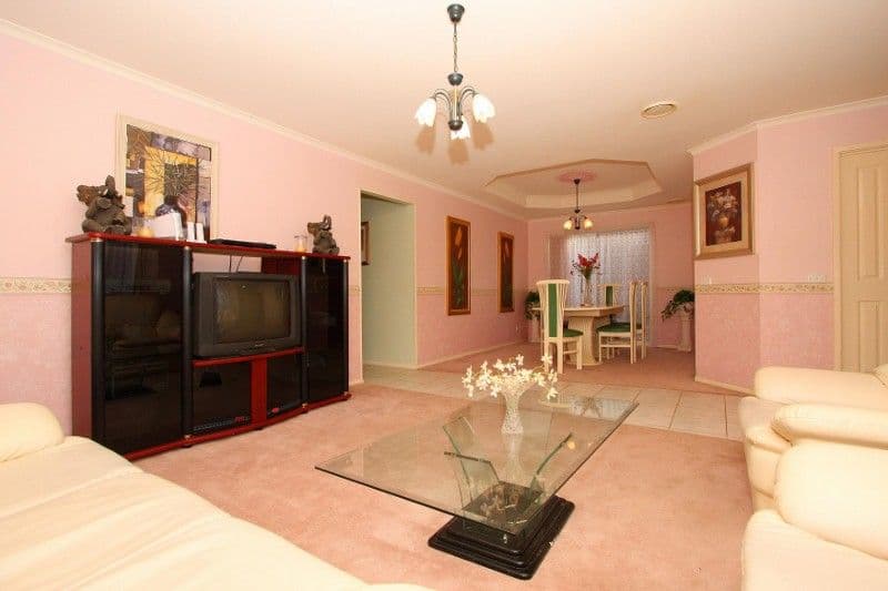 5 Pollock Court, DELAHEY VIC 3037, Delahey - Thumbnail 3