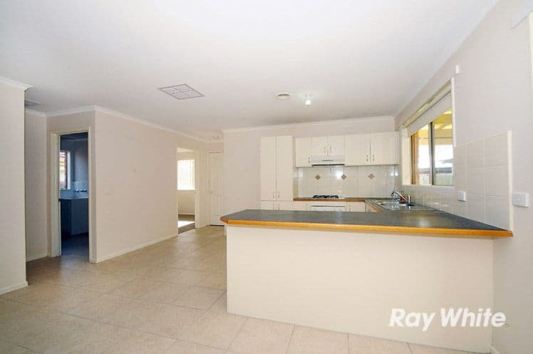 10 Kismet Close, CRANBOURNE WEST VIC 3977, Cranbourne West - Image 1