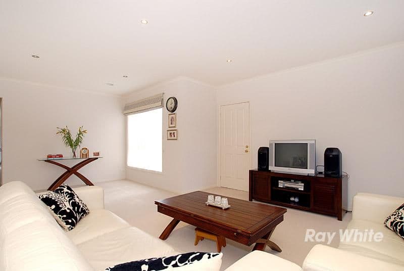 23 Seminary Crescent, SCORESBY VIC 3179, Scoresby - Thumbnail 2
