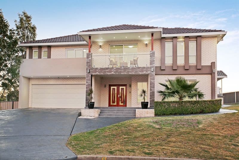 4 Bernoth Close, EDENSOR PARK NSW 2176, Edensor Park - Image 1