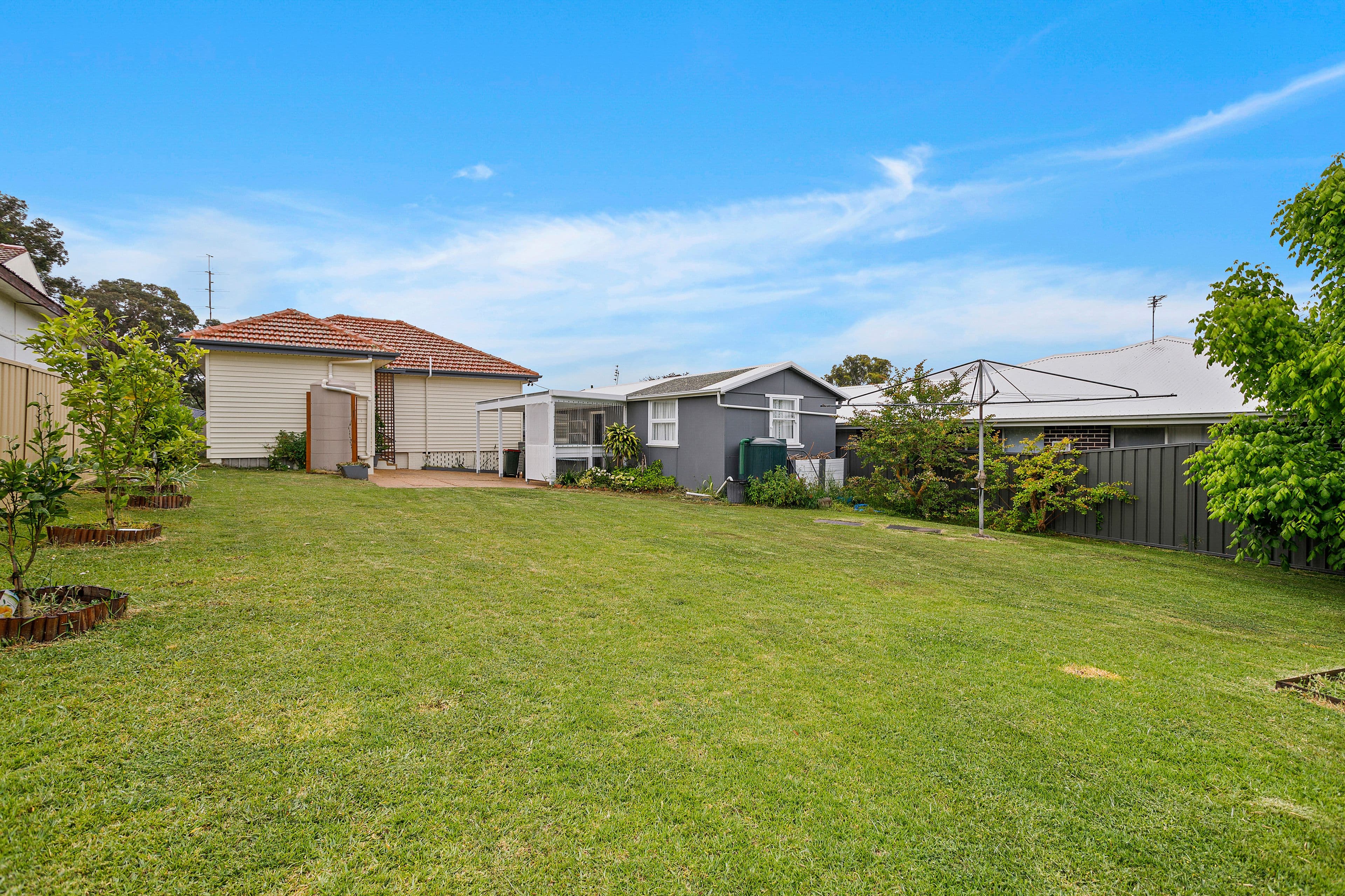 133 Barton Street, Oak Flats NSW 2529, Oak Flats - Thumbnail 2