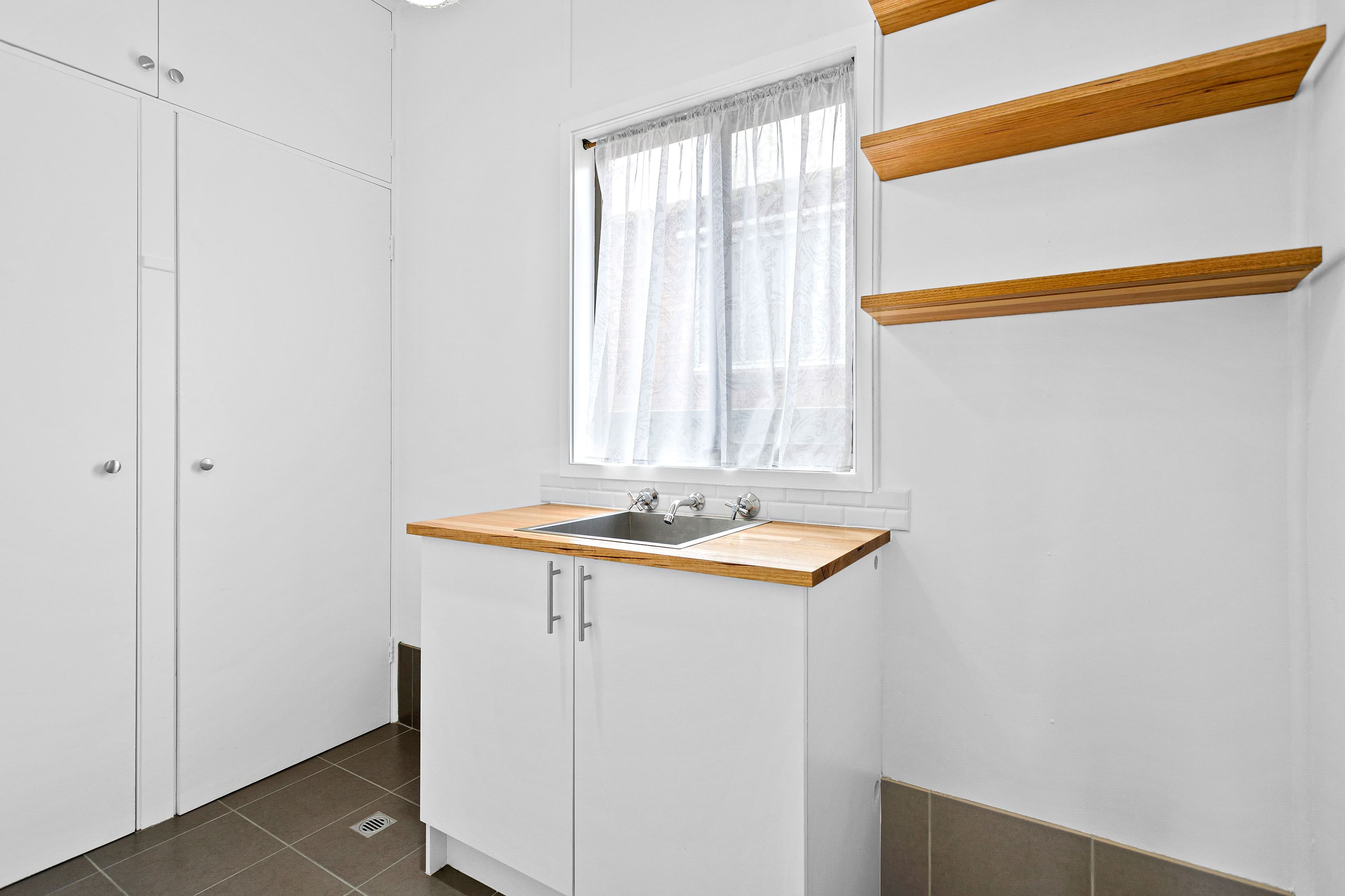 133 Barton Street, Oak Flats NSW 2529, Oak Flats - Thumbnail 6