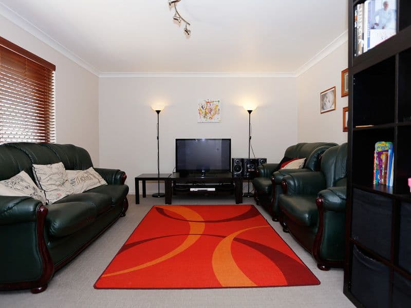 92 Maguire Avenue, BEECHBORO WA 6063, Beechboro - Thumbnail 2