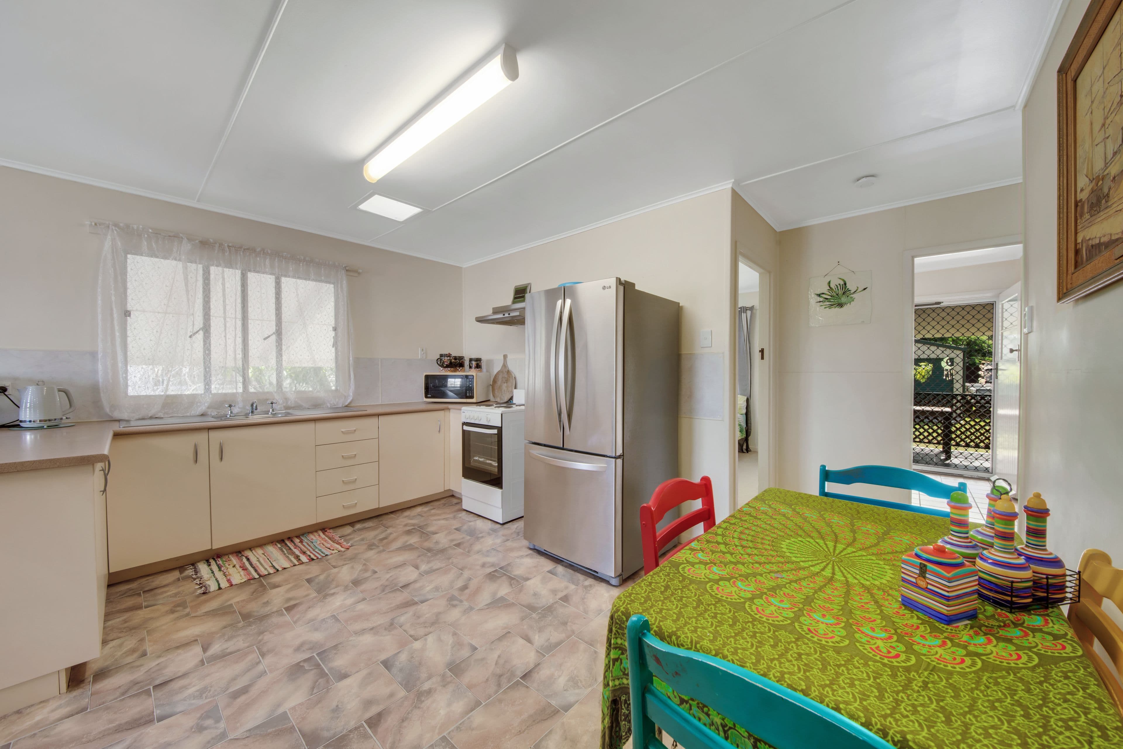 72 Wood Street, Barney Point QLD 4680, Barney Point - Thumbnail 7