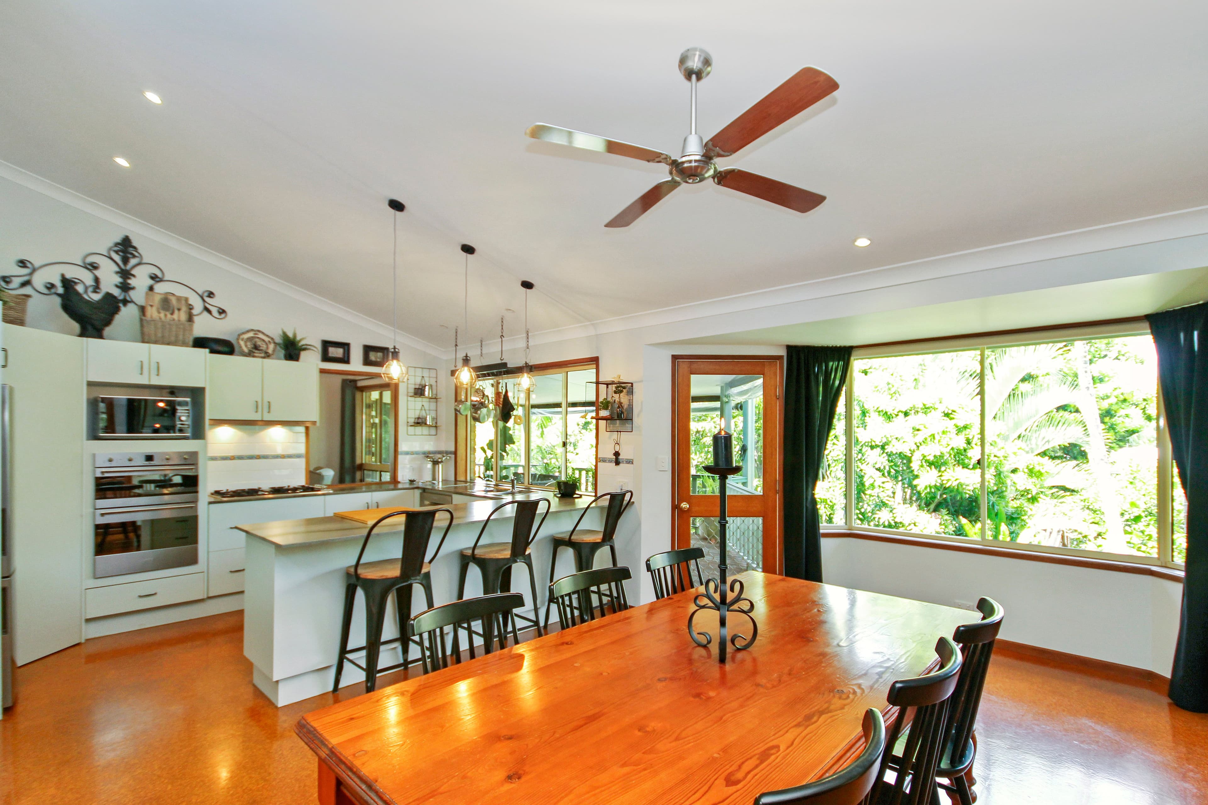 19 Clearview Drive, Glass House Mountains QLD 4518, Glass House Mountains - Thumbnail 4