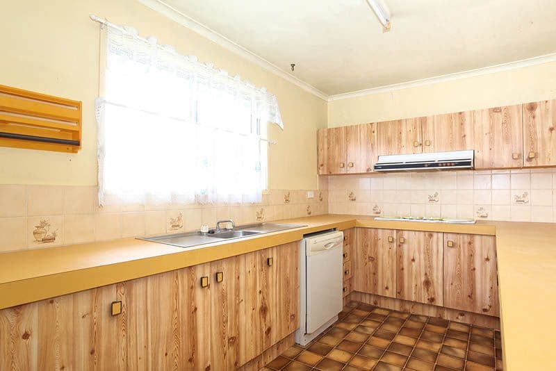 15 Fawcett Street, KINGSTON QLD 4114, Kingston - Thumbnail 2
