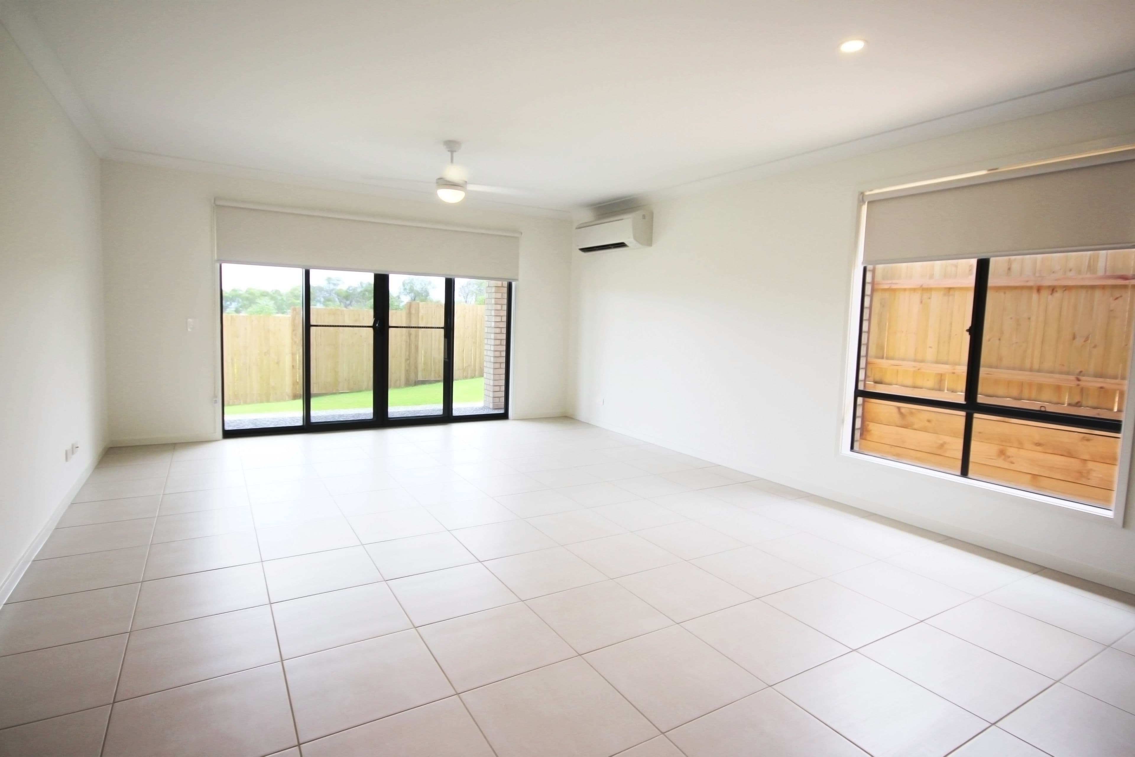 15 John Carroll Way, Redbank Plains QLD 4301, Redbank Plains - Thumbnail 4