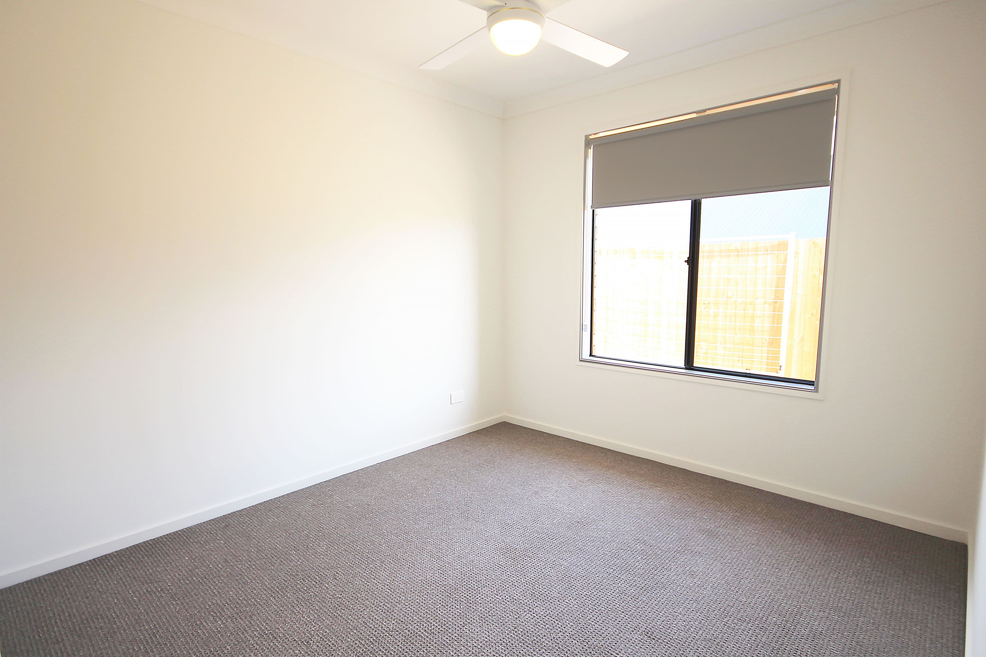 15 John Carroll Way, Redbank Plains QLD 4301, Redbank Plains - Thumbnail 8