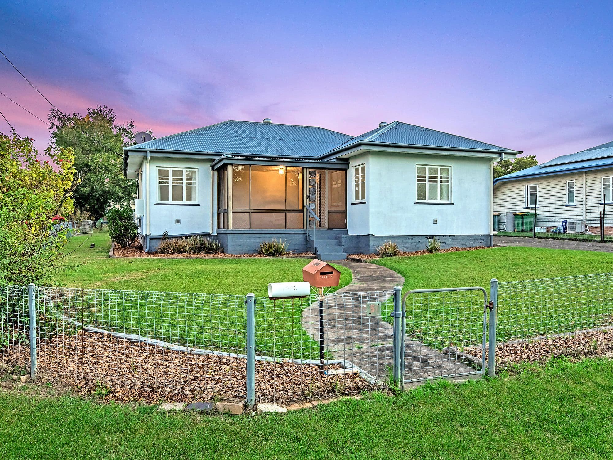 51 Clifton Street, Booval QLD 4304, Booval - Thumbnail 4