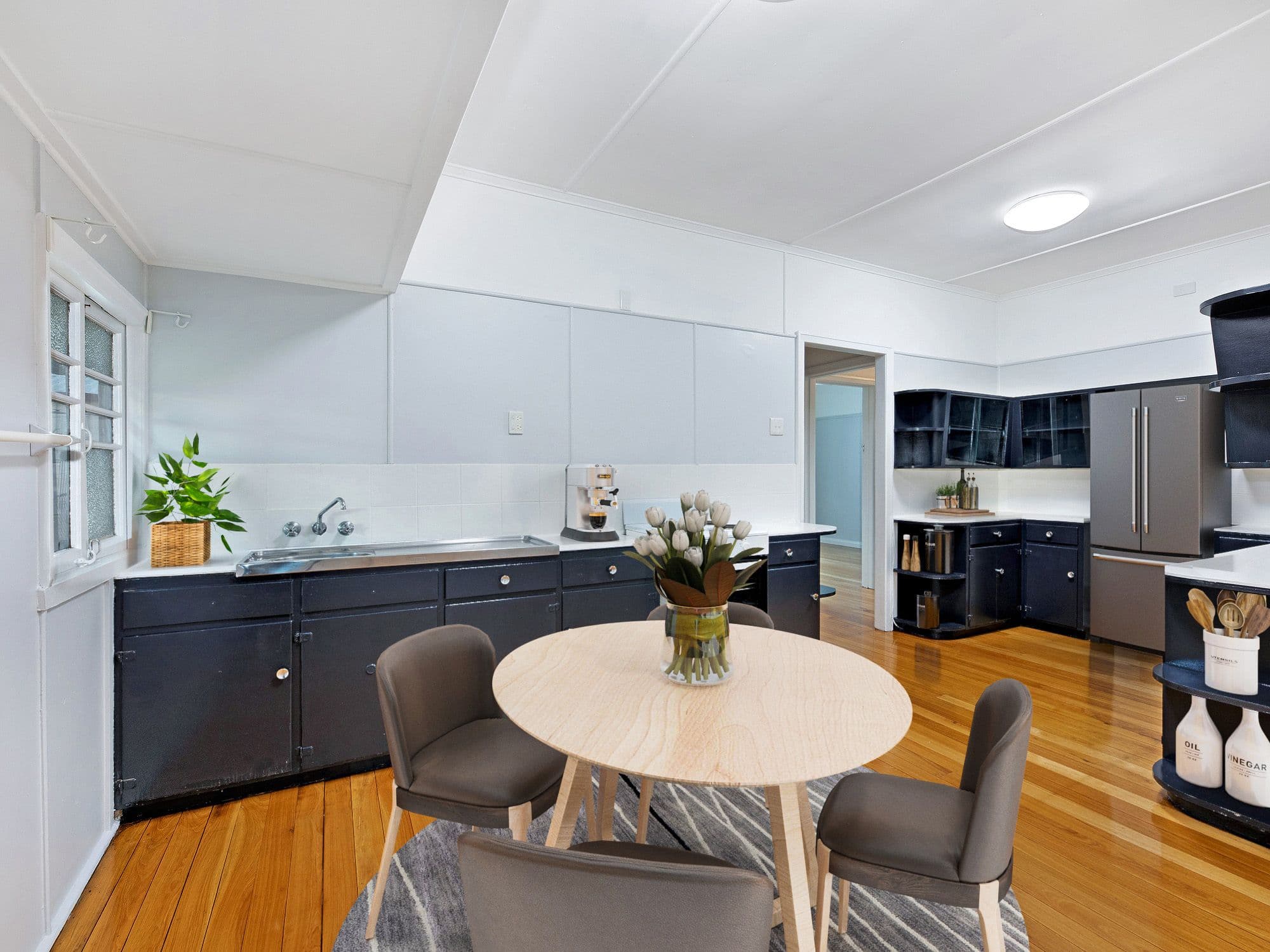51 Clifton Street, Booval QLD 4304, Booval - Thumbnail 6