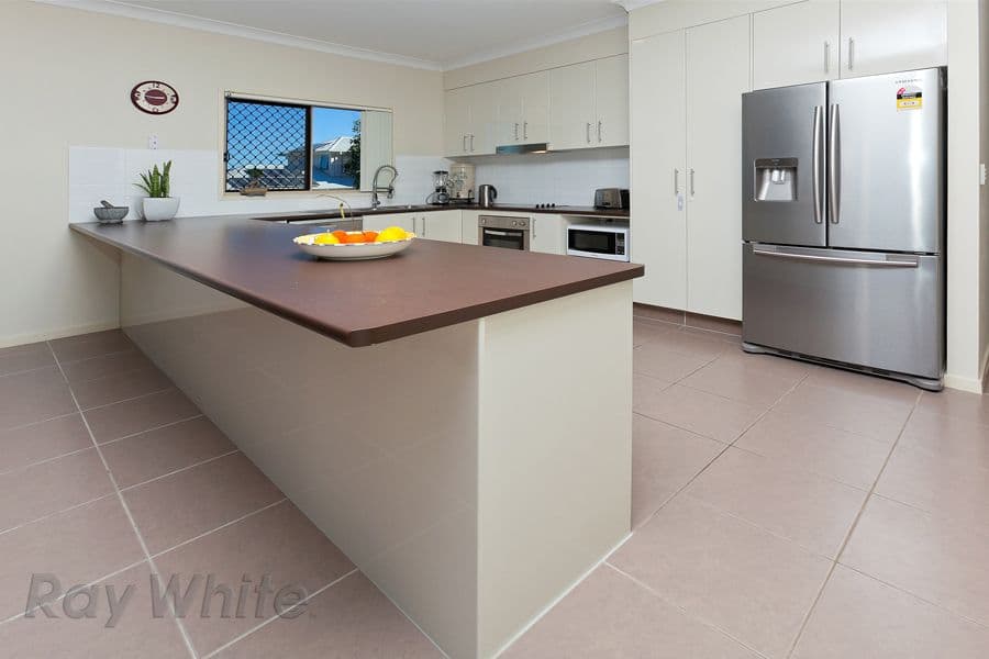 254 Lakeside Avenue, SPRINGFIELD LAKES QLD 4300, Springfield Lakes - Thumbnail 4