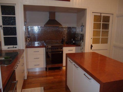 7 Schaefer Street, WEST MACKAY QLD 4740, West Mackay - Thumbnail 2