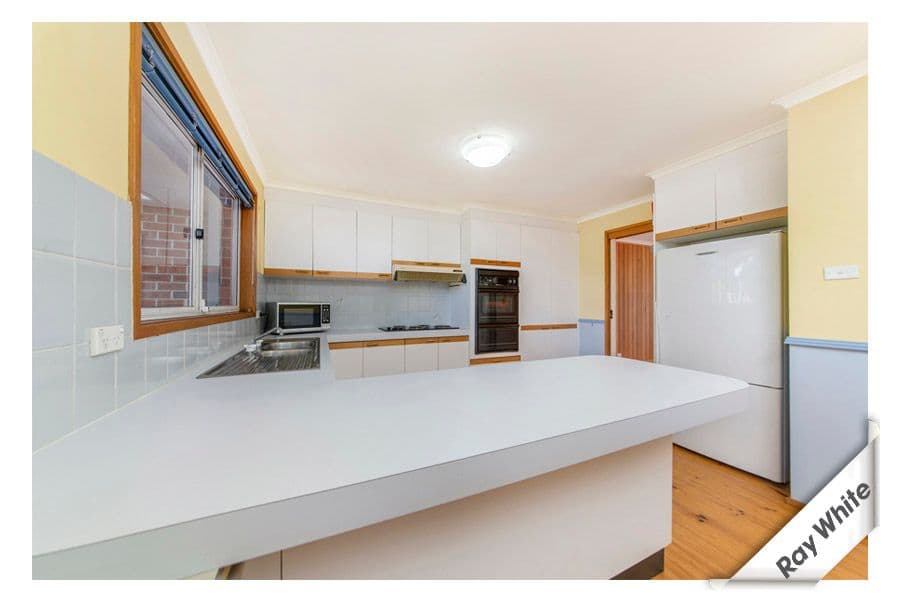18 Enid Lorimer Circuit, CHISHOLM ACT 2905, Chisholm - Thumbnail 7