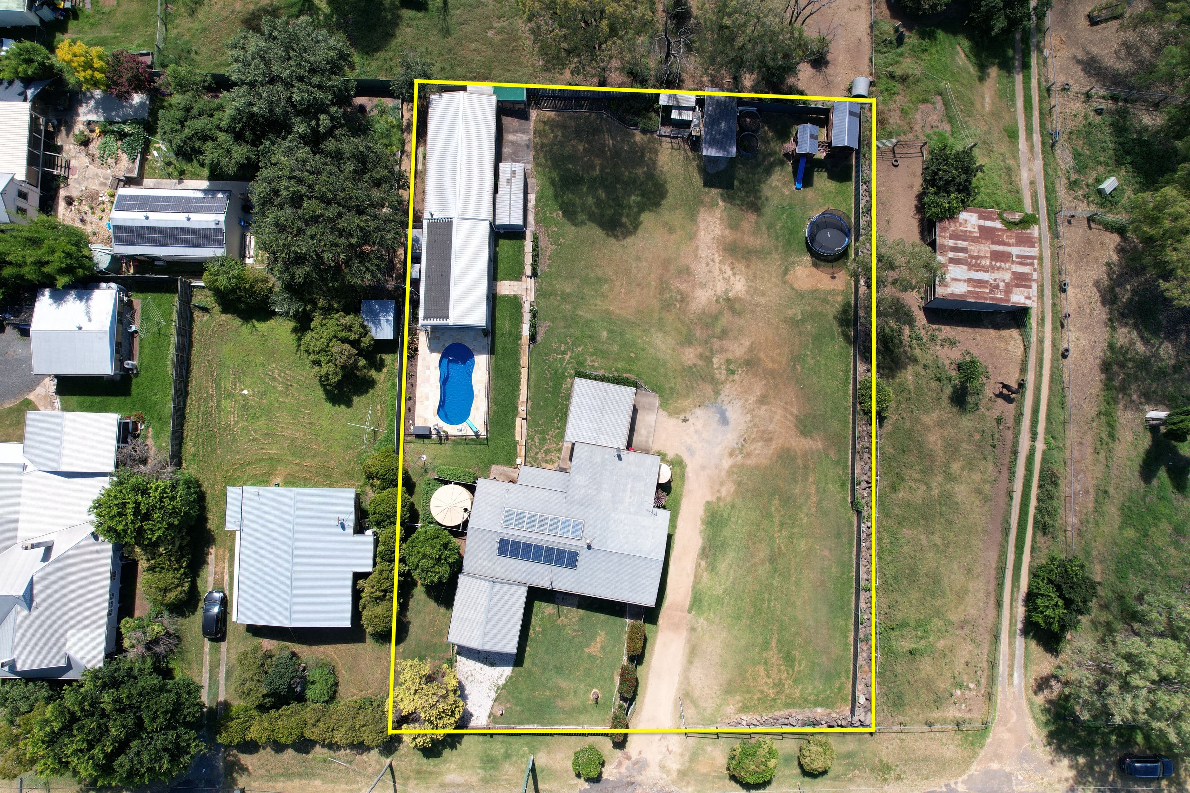 300 East Street, Warwick QLD 4370, Warwick - Thumbnail 2