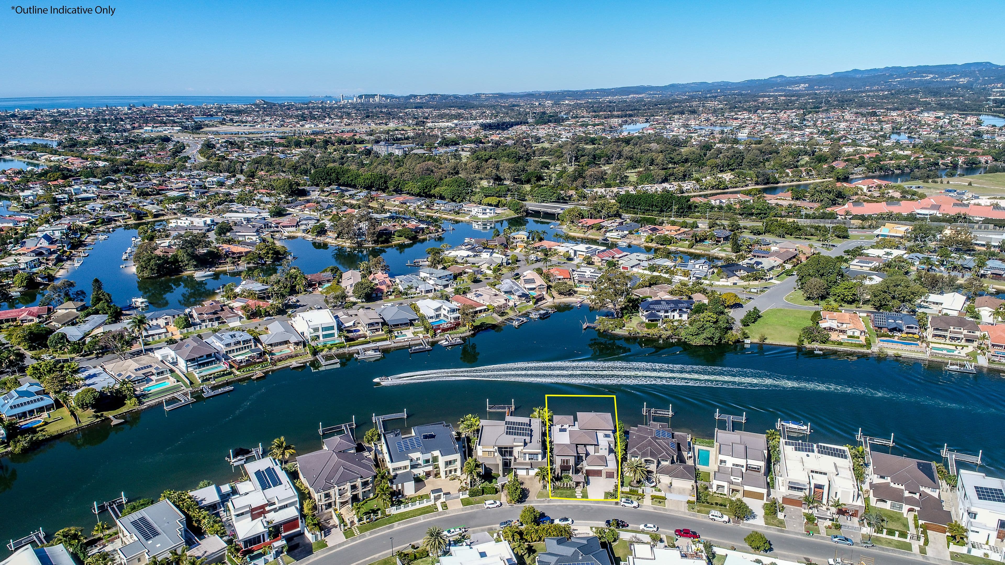 151 Sir Bruce Small Boulevard, Benowa Waters QLD 4217, Benowa - Thumbnail 4