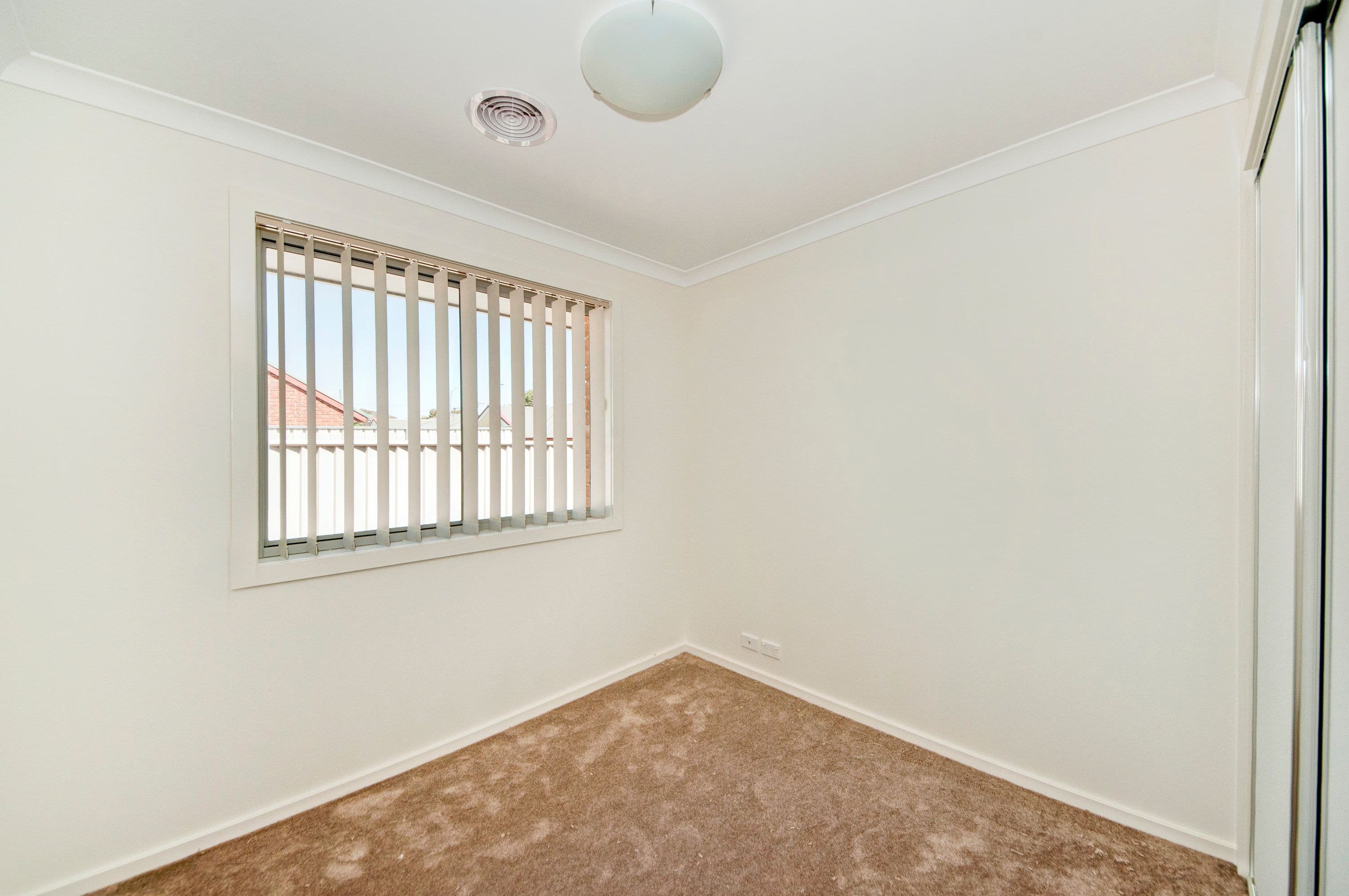 10-12 Mulloon Street, Queanbeyan East NSW 2620, Queanbeyan East - Thumbnail 8