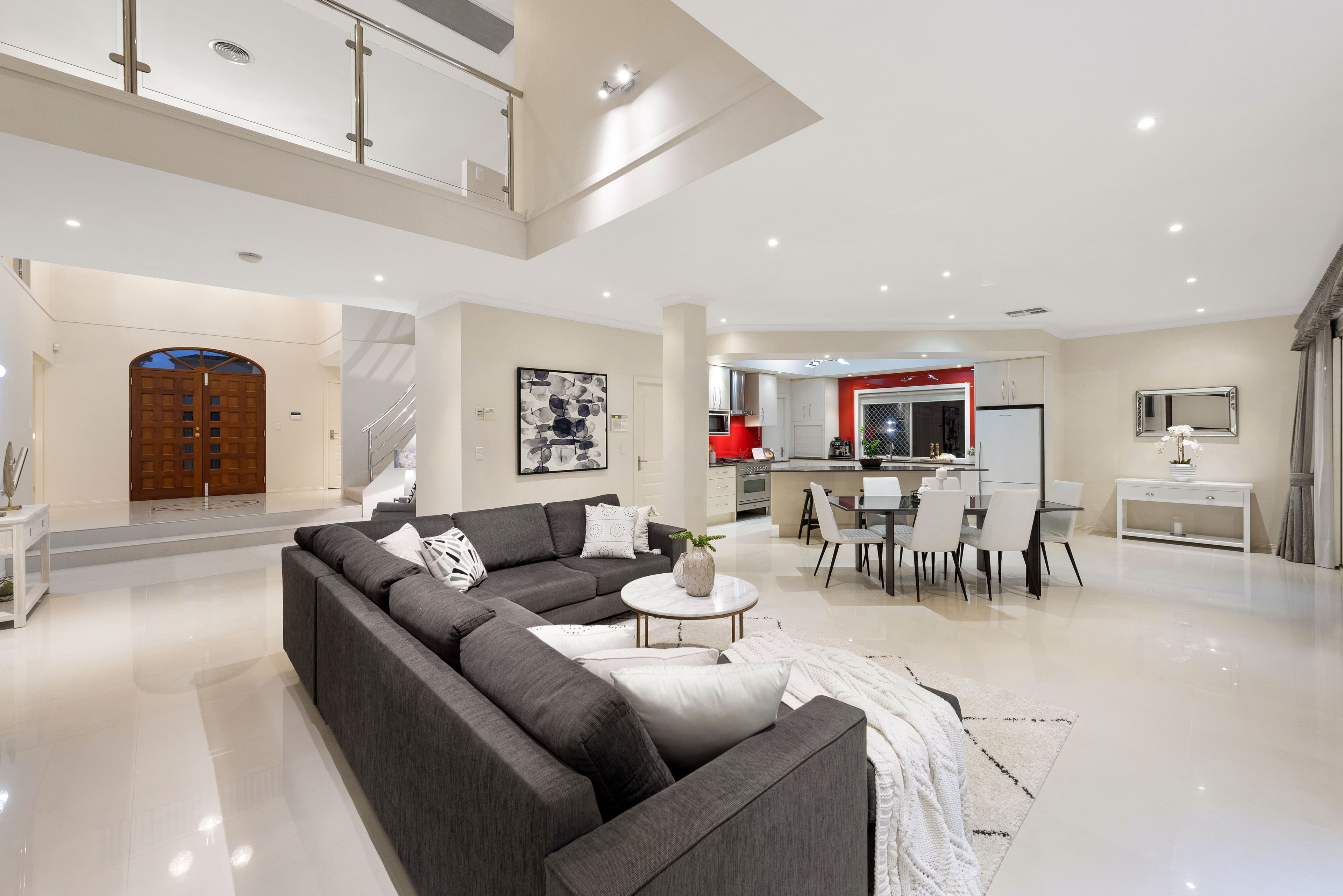 125 Bourbon Road, Cranbourne East - Thumbnail 2