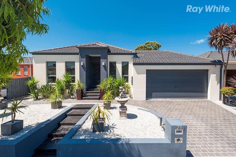 21 Madden Drive, South Morang VIC 3752, South Morang - Image 1