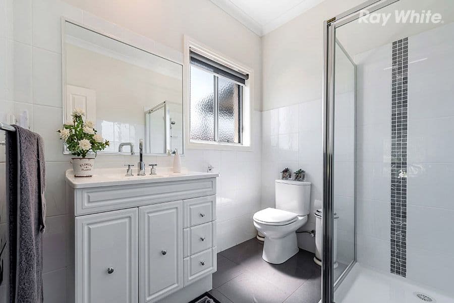 21 Madden Drive, South Morang VIC 3752, South Morang - Thumbnail 7