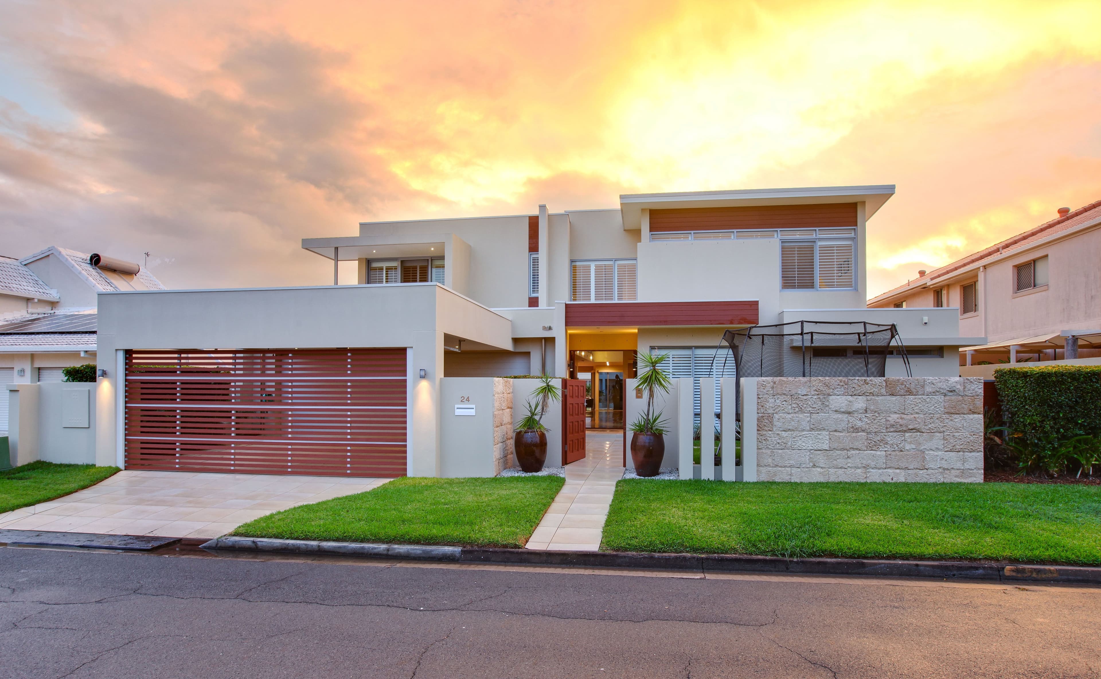 24 Norseman Court, SURFERS PARADISE QLD 4217, Surfers Paradise - Image 1