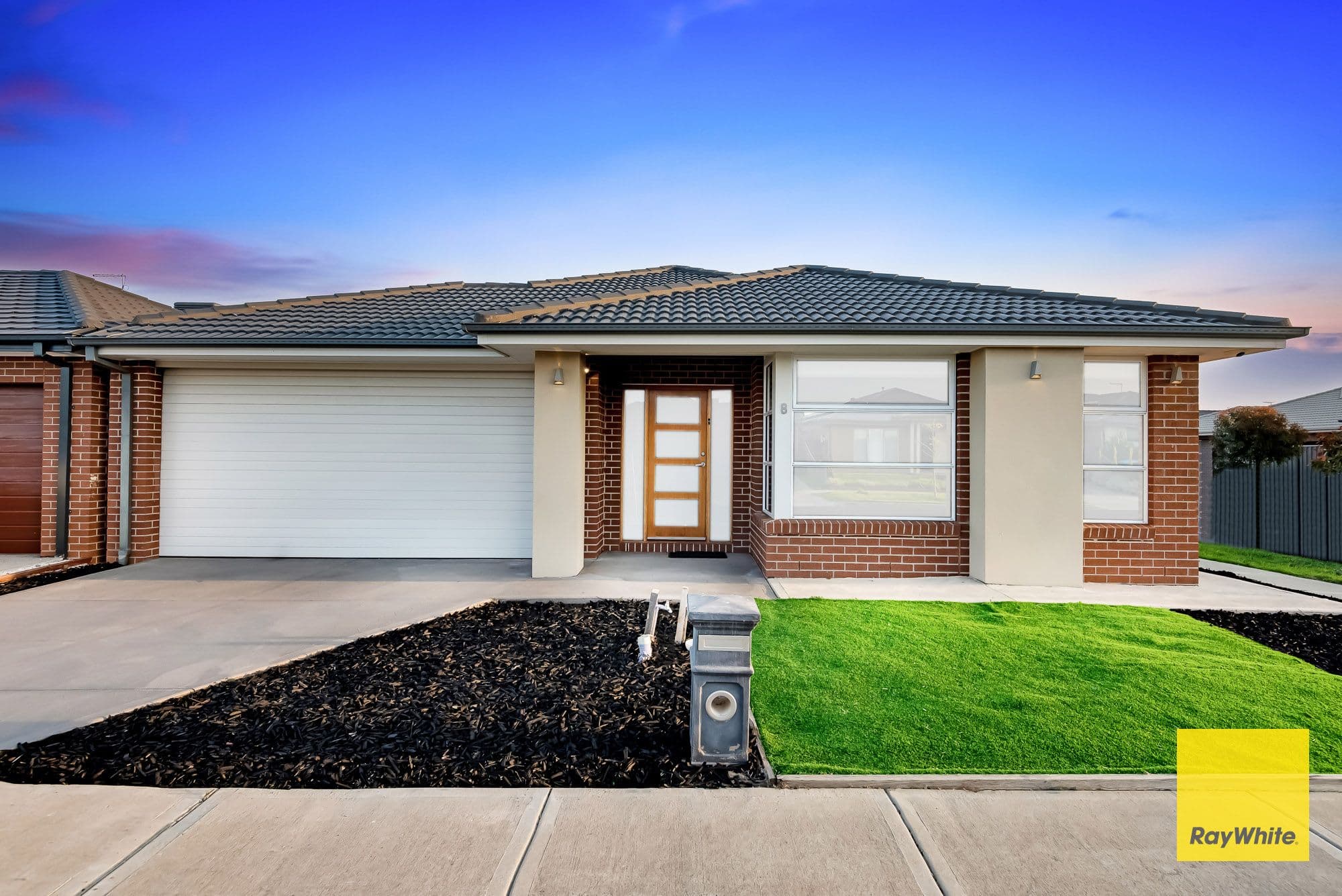 8 Hillcrest Parade, Tarneit VIC 3029, Tarneit - Image 1