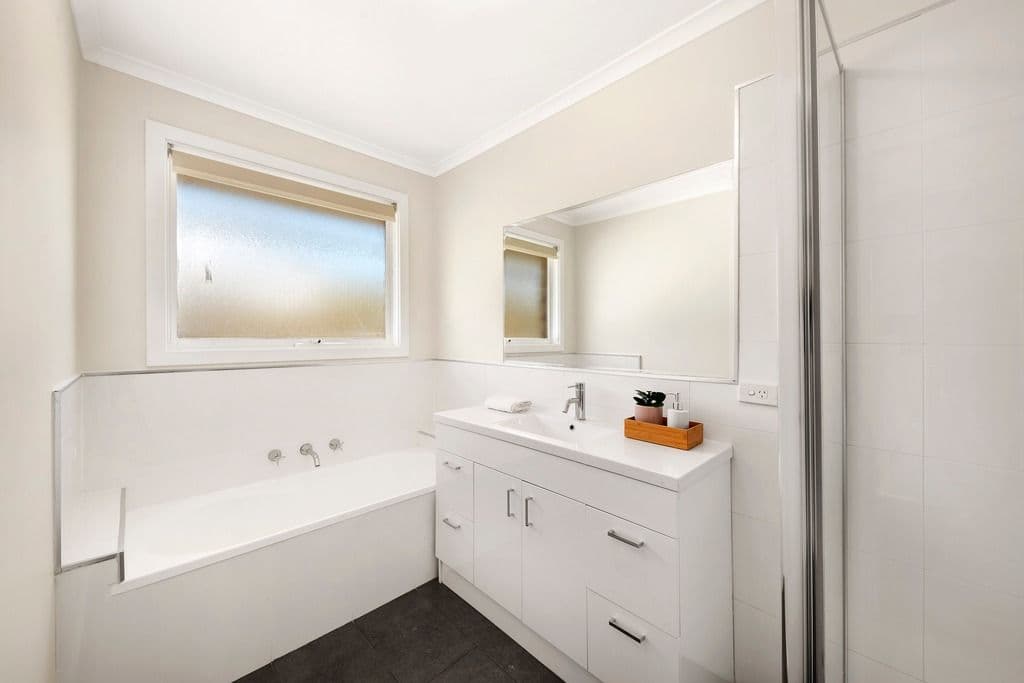 49 Josef Avenue, Bundoora VIC 3083, Bundoora - Thumbnail 7