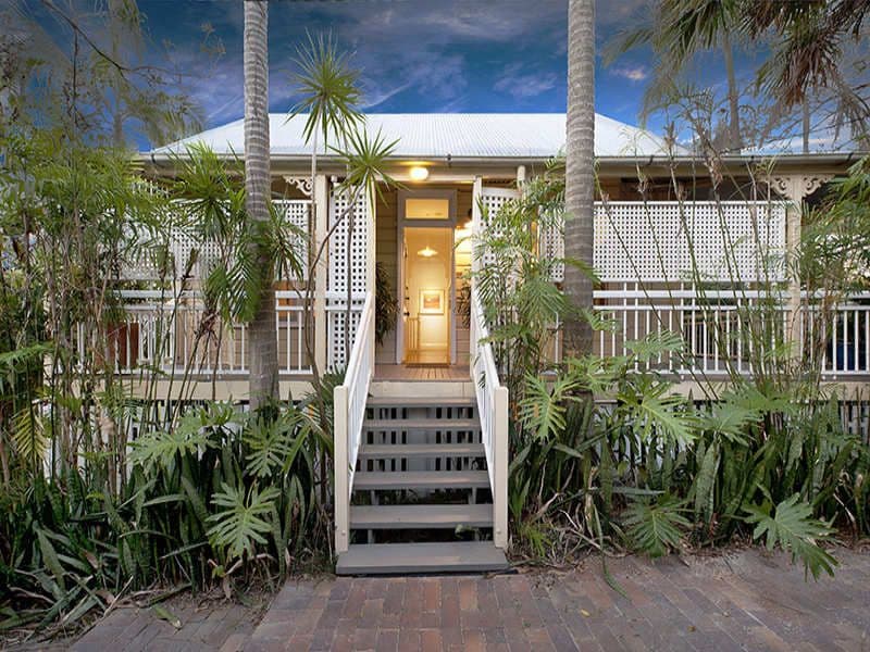 29 Craig Street, Red Hill QLD 4059, Red Hill - Thumbnail 2
