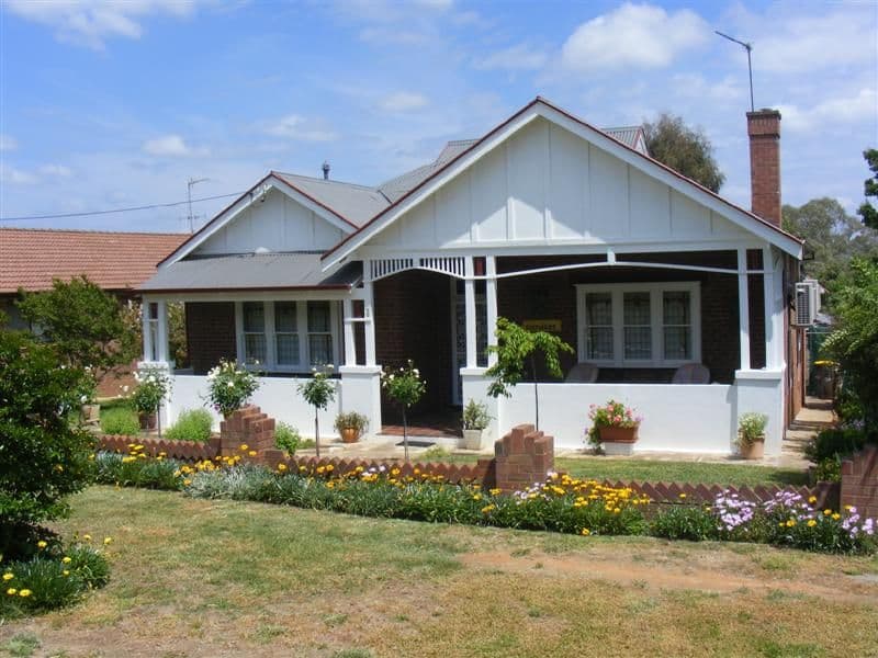 70 Lachlan Street, COWRA NSW 2794, Cowra - Image 1
