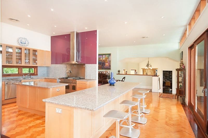 10 Wood Crescent, Coopers Shoot - Thumbnail 3