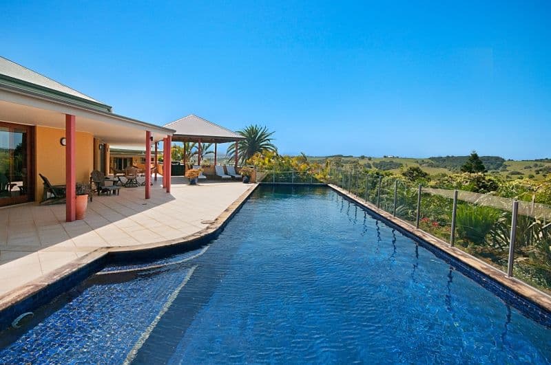 10 Wood Crescent, Coopers Shoot - Thumbnail 4