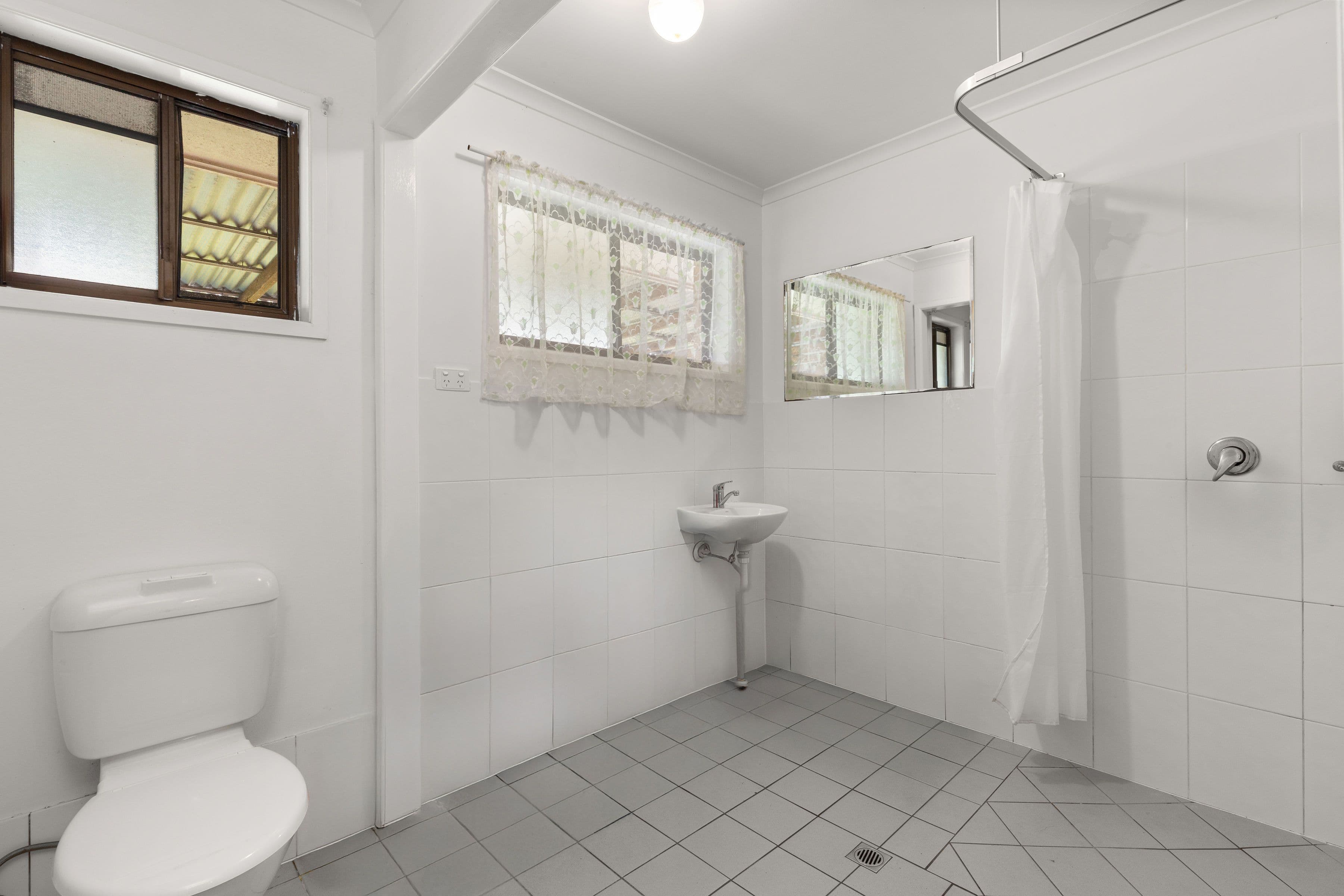 9 Lawson Street, Caboolture QLD 4510, Caboolture - Thumbnail 7