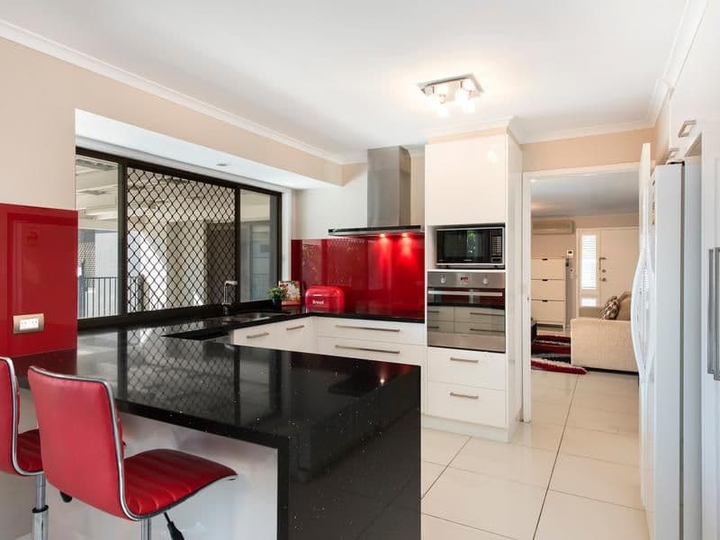 97 Scrub Road, Carindale QLD 4152, Carindale - Thumbnail 3