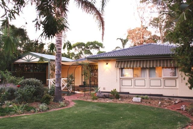 10 Dominic Crescent, MORPHETT VALE SA 5162, Morphett Vale - Image 1