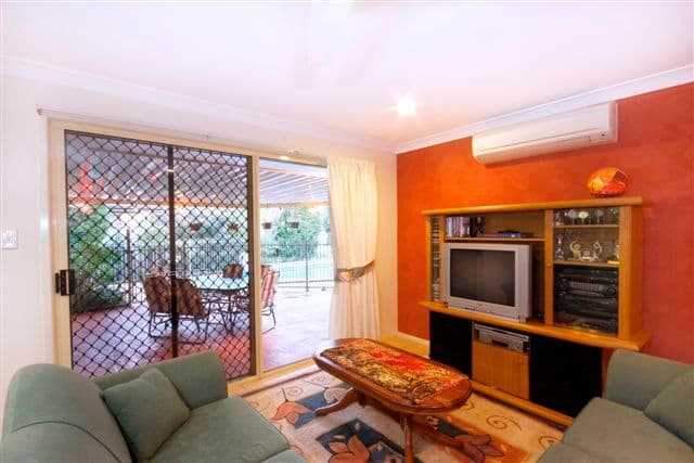 42  Jutsum Street, MIDDLE RIDGE QLD 4350, Middle Ridge - Thumbnail 4