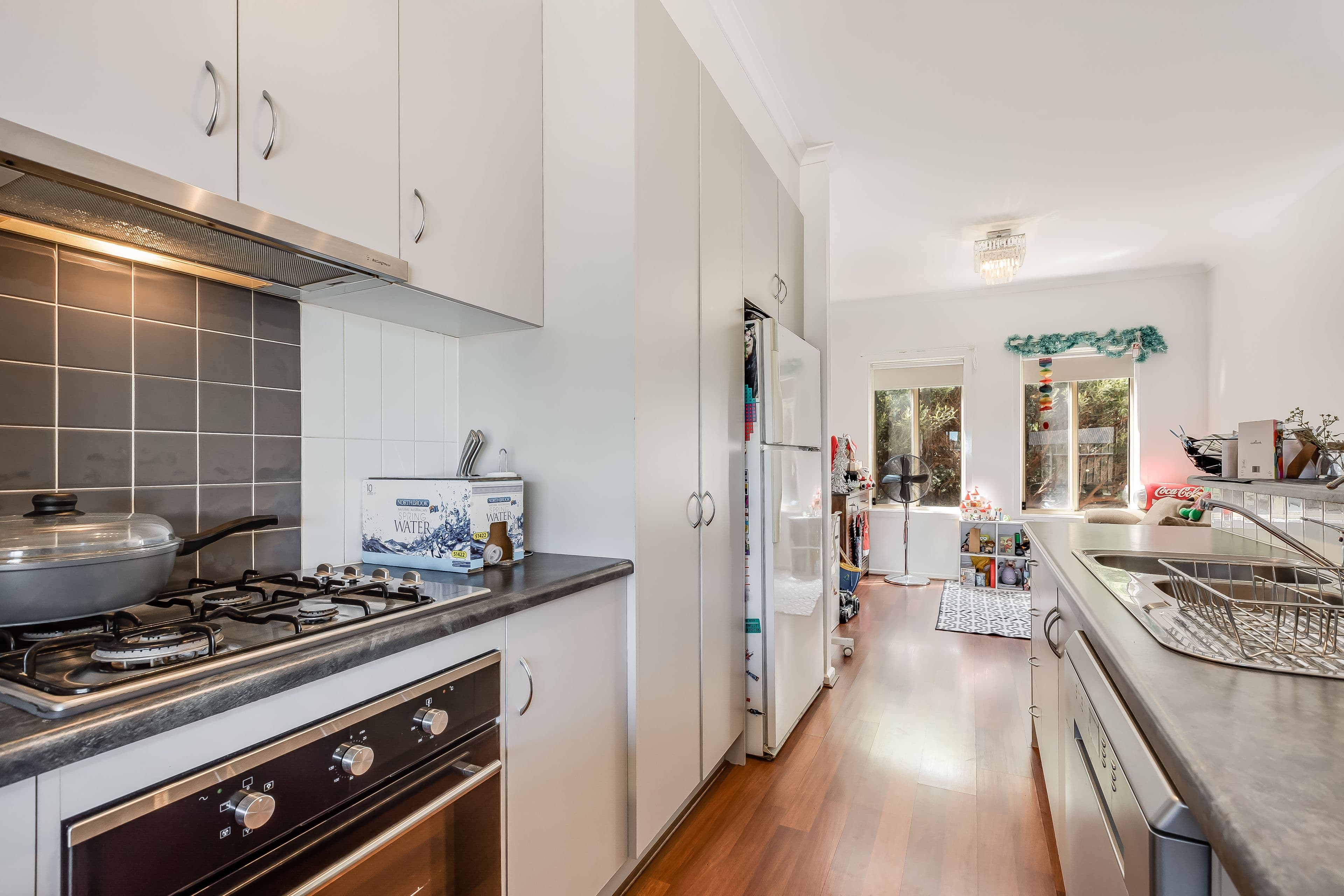 27 Moore Road, Reynella SA 5161, Reynella - Thumbnail 4