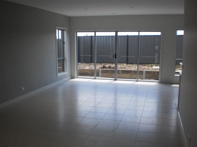 Lot 13703 Newbury Boulevard, CRAIGIEBURN VIC 3064, Craigieburn - Thumbnail 5