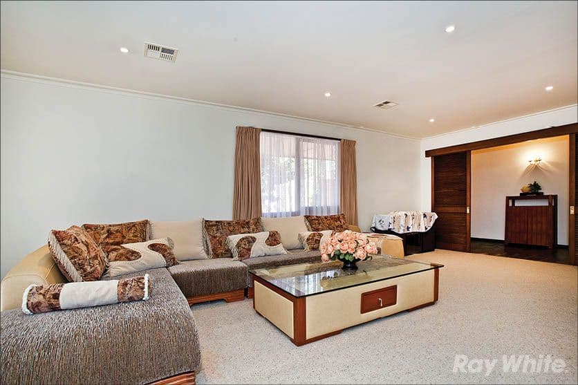12 Lilian Street, GLEN WAVERLEY VIC 3150, Glen Waverley - Thumbnail 4