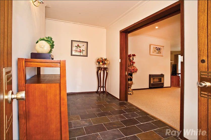 12 Lilian Street, GLEN WAVERLEY VIC 3150, Glen Waverley - Thumbnail 5