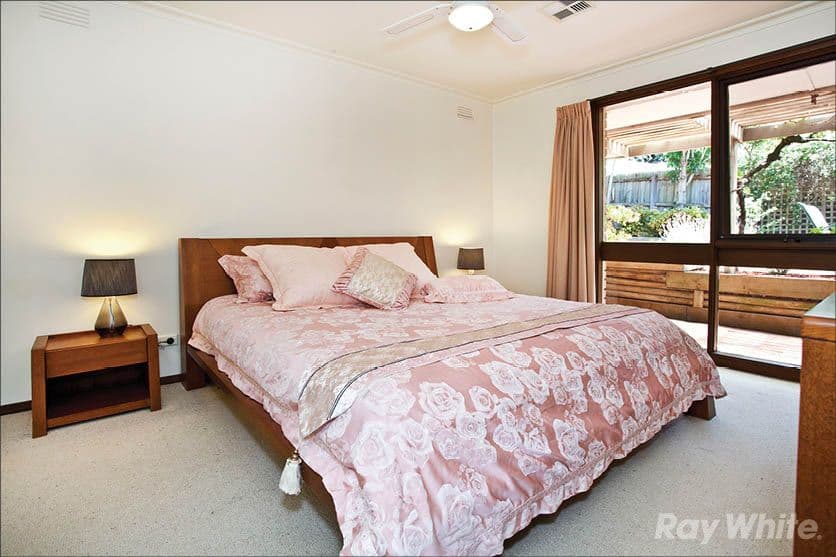 12 Lilian Street, GLEN WAVERLEY VIC 3150, Glen Waverley - Thumbnail 8