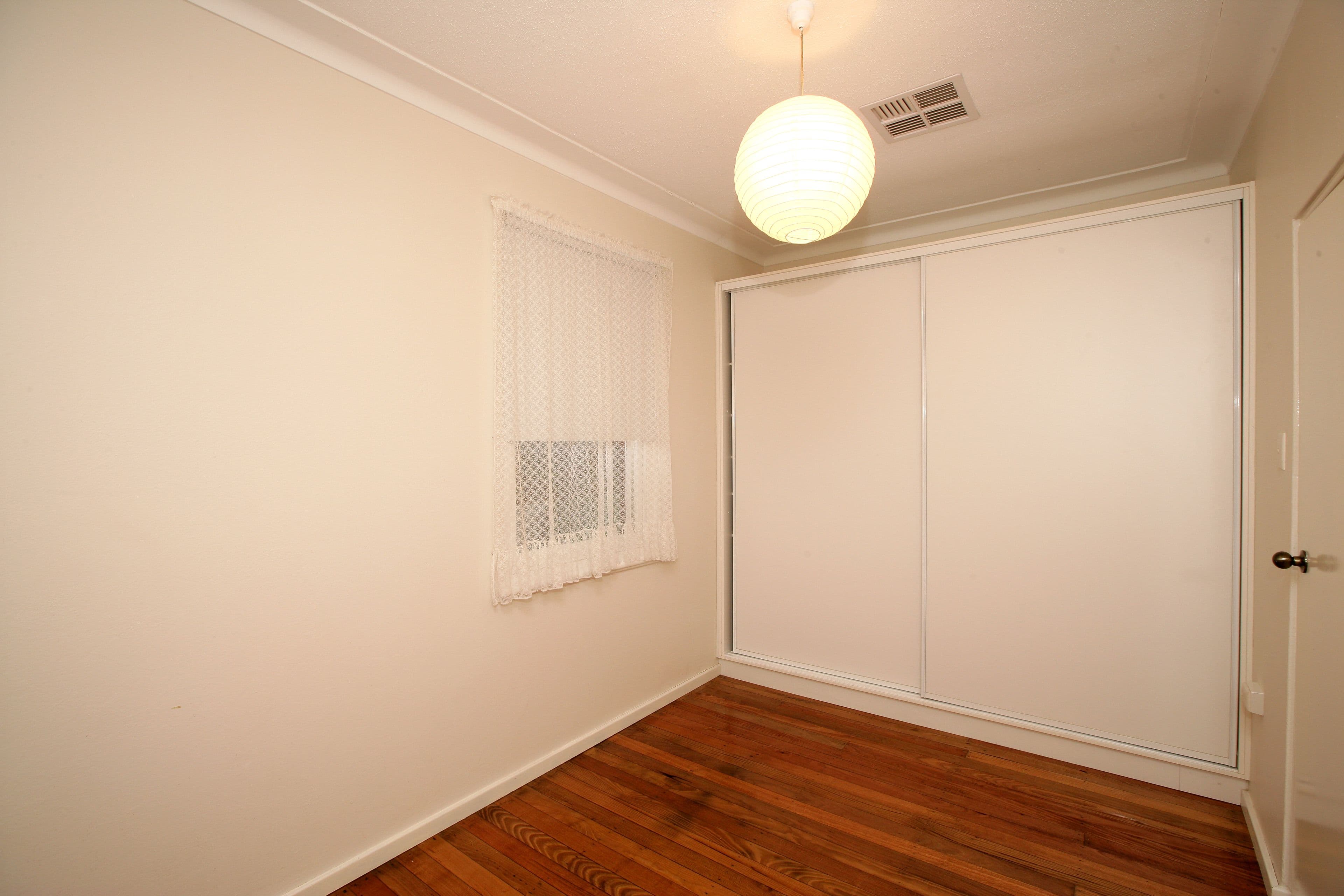 26 Bolger Avenue, Mount Austin NSW 2650, Mount Austin - Thumbnail 8