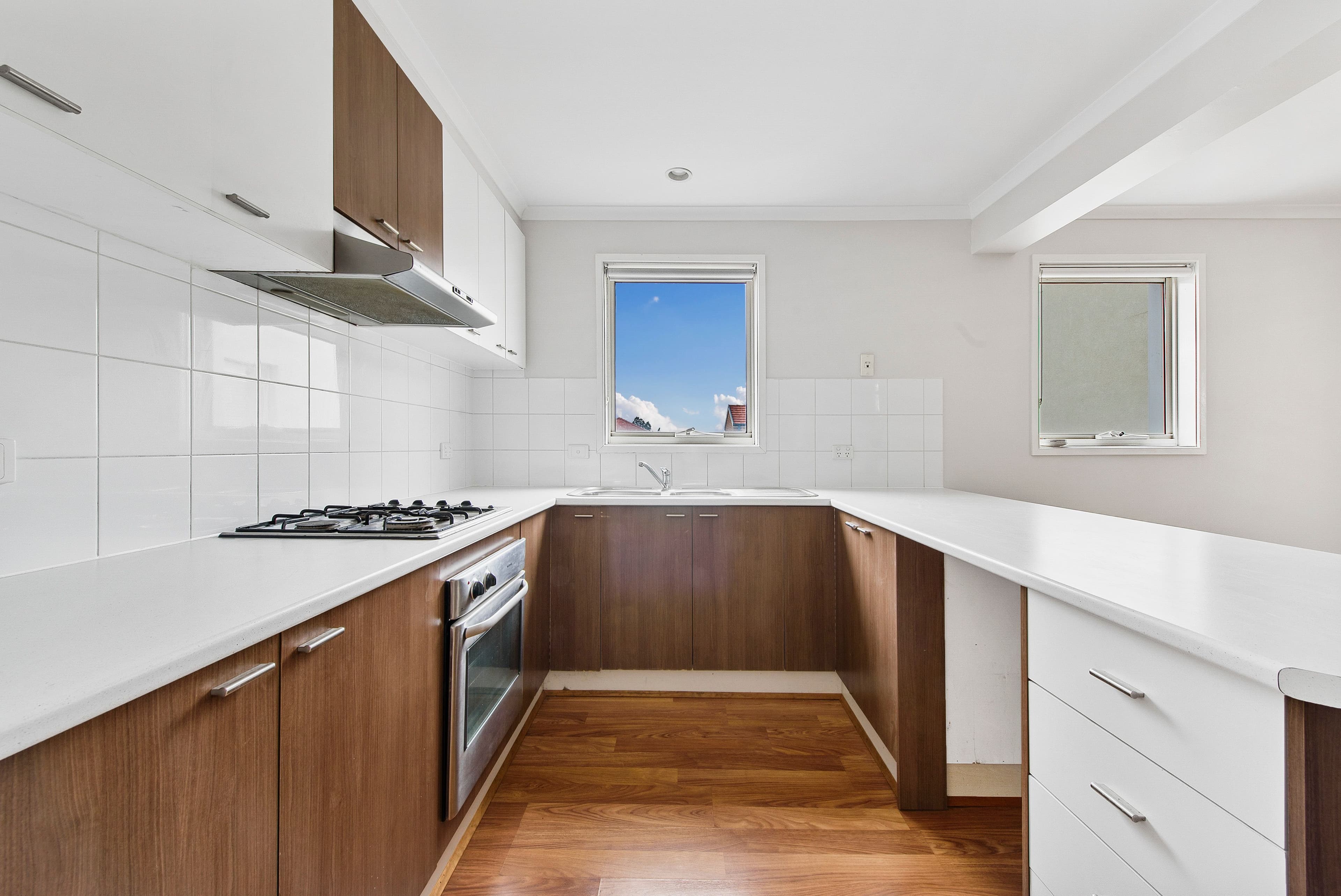 4 Landers Court, Caroline Springs VIC 3023, Caroline Springs - Thumbnail 7