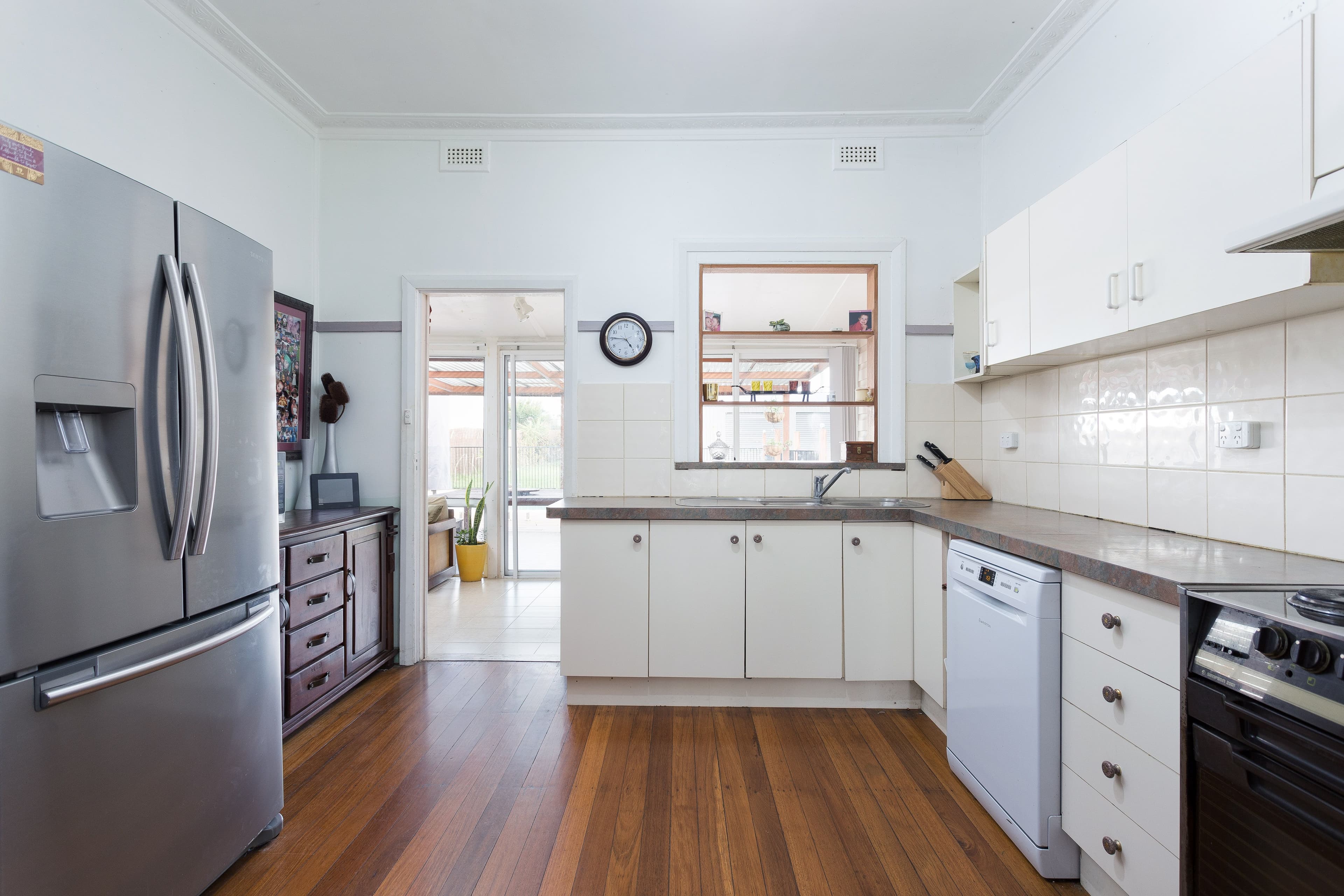 12 York Street, Taree NSW 2430, Taree - Thumbnail 4